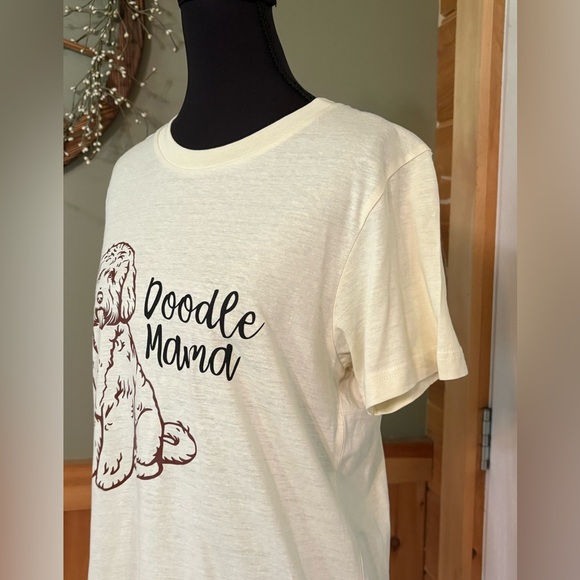 Makers Market Cream Doodle Mama Graphic T-Shirt NWOT - Picture 2 of 9
